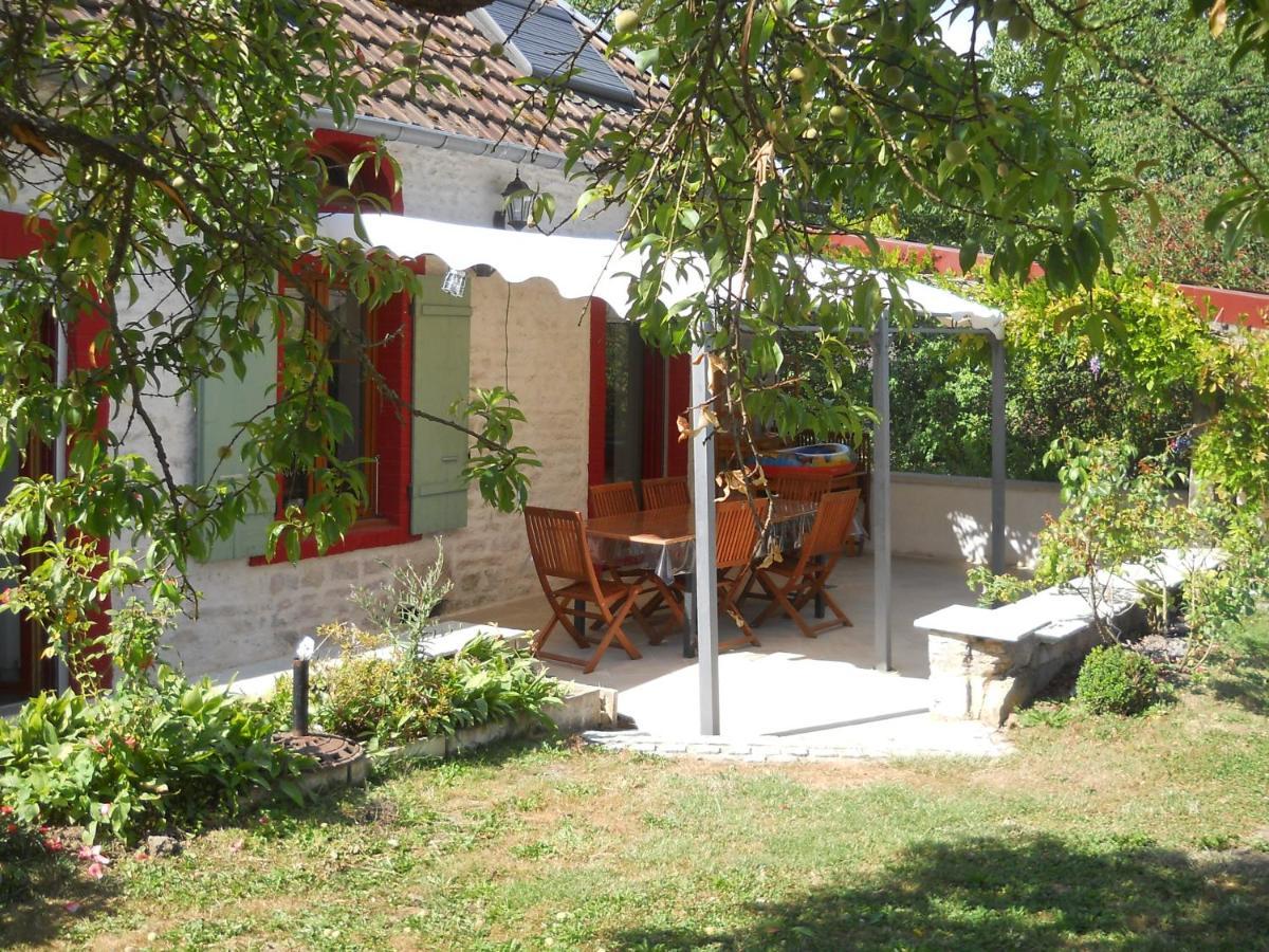 Gite 3 Etoiles "Entre Sources Et Riviere" Besancon Vaire-le-Grand Exterior foto